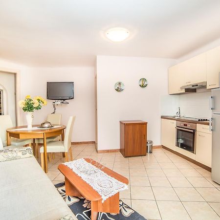 Apartments Dominik Ρόβινι Εξωτερικό φωτογραφία